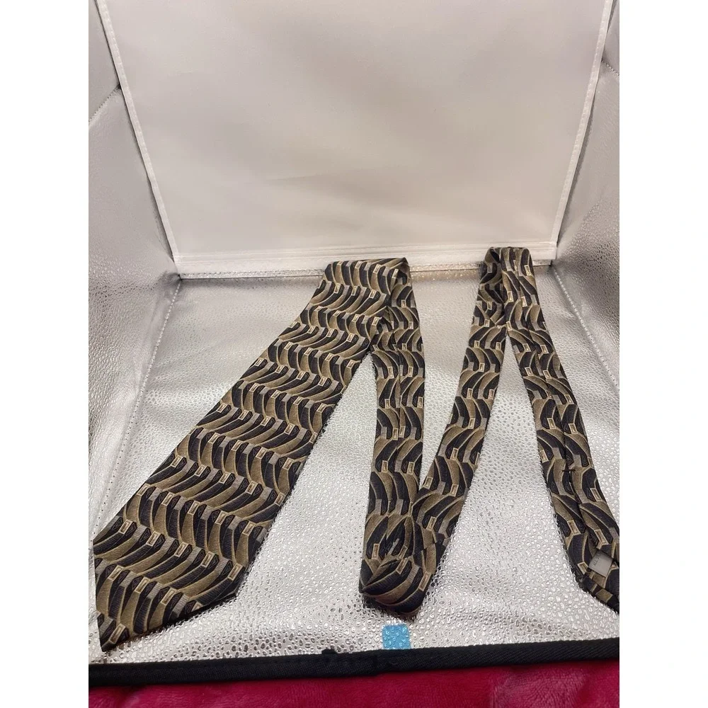 Seven Fold Burma Bibas Silk Tie Woven Paisley‎ Brown Ivory Excellent. Z-206